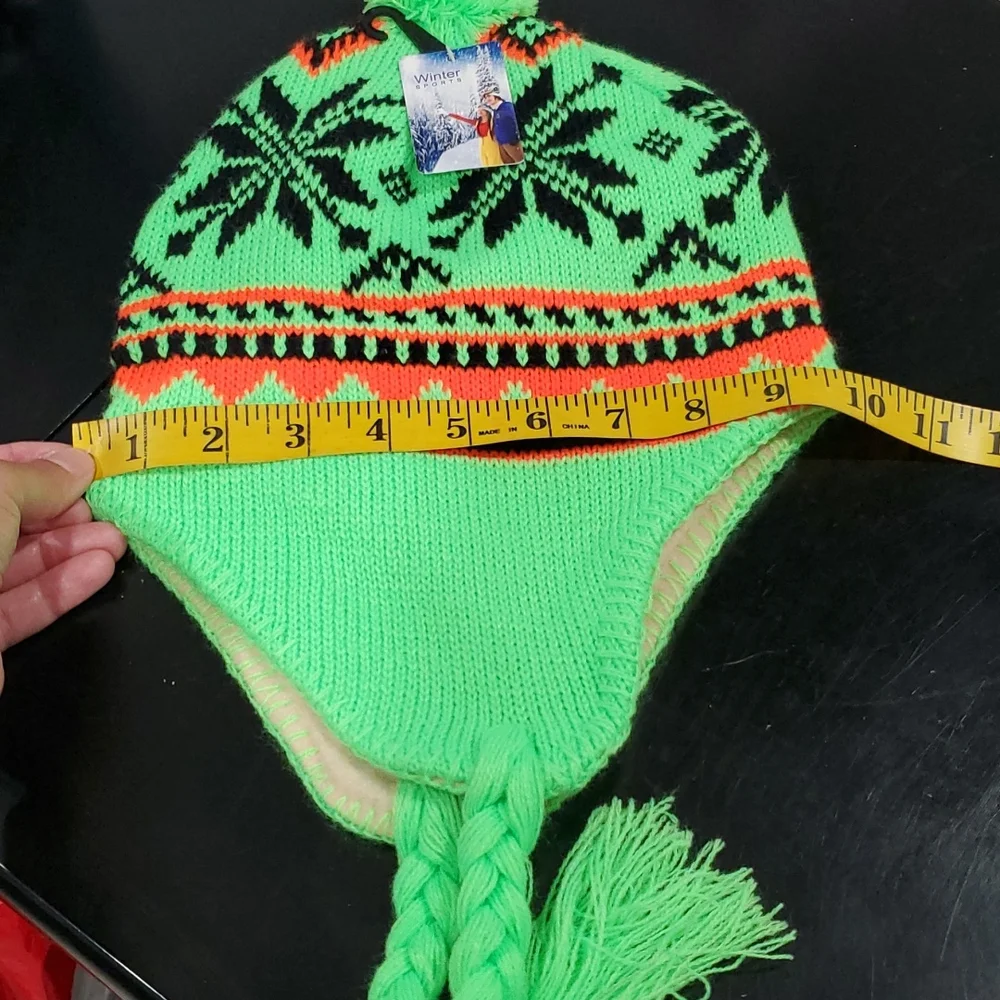 Kid's Winter Ski Hat One Size Youth New with Tags